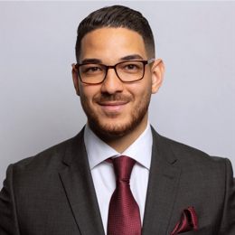 美股前瞻 | 三大股指期货全面上涨,美欧达成15%关税协议,“超级周”来临